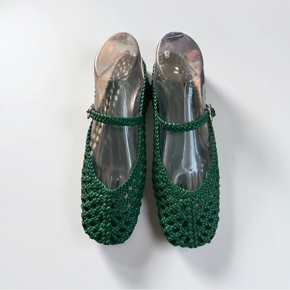 LISA SAYS GAH Candice Shoe in Green - Picture 6 of 16